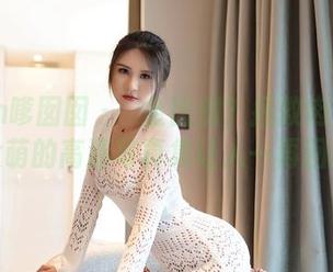 Feilin嗲囡囡 – 黃金比例？拯救肉丝！周大萌的高清写真集让人一再回眸