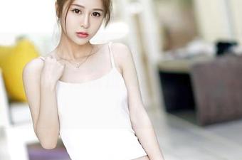 Feilin嗲囡囡 – 下载这种事，潘琳琳ber的原图你不会想错过，粉色的诱惑太强了！