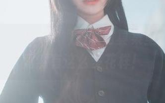 制服？Hizzy(히지)最新写真集里，没想到竟然有这么多花样！