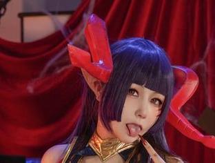 当KANEKO_咔喵的原图遇上B本明日奈，壁纸就是灵魂！