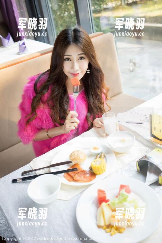MiStar魅妍社-赵欢颜Jessica MiStar魅妍社 - 精选写真:从学姐眼中的赵欢颜Jessica出发!