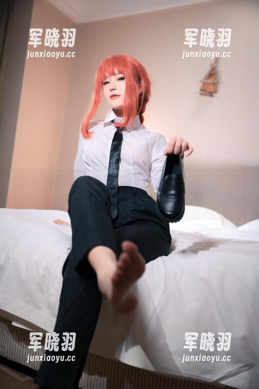 Quan冉有点饿 Quan冉有点饿的连体衣精选,是不舍得穿,拼命想吃的双重体验!