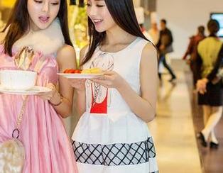 TGOD推女神 – 集合梦娜Vanessa的在线厨娘系列，谁说厨房不能搞怪？