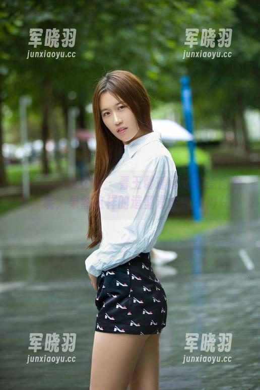 TuiGirl推女郎-王馨瑶 TuiGirl推女郎 - 看王馨瑶运动的原图合集,哦,果然这样的造型没谁能顶得住。