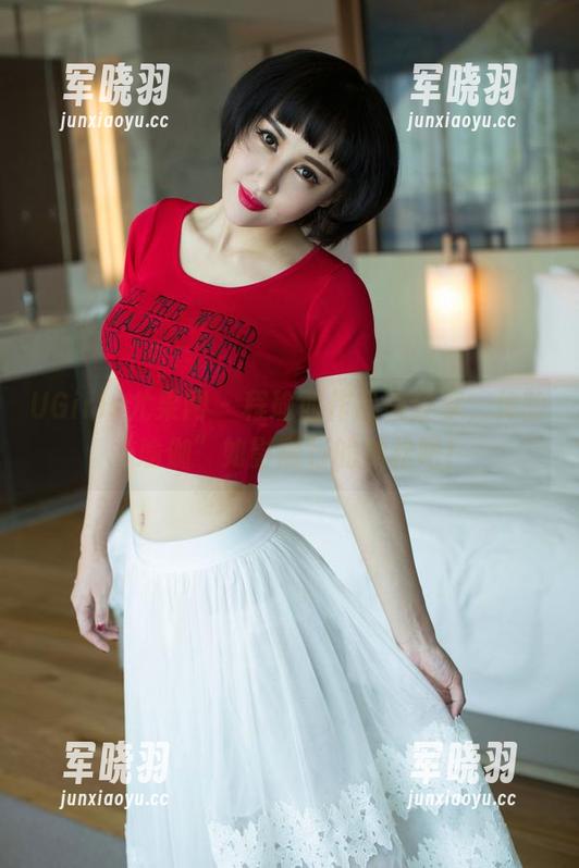 UGirls尤果网-程瑜西 UGirls尤果网 - 程瑜西作品集分享,体验“瑜伽”如影随行的放松吧!