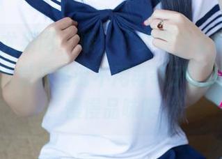 UGirls尤果网 – 哦，“艾霓莎圣诞合集”居然让人觉得圣诞不用再等了，资源满满，慢慢品味吧。