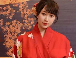 Xiuren秀人网 – 这套泳装，Lavinia肉肉的“分享”目的是让你们伙食清淡点儿吗？