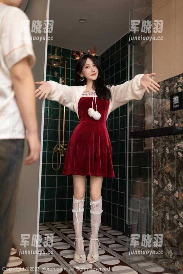 Xiuren秀人网-徐莉芝Booty Xiuren秀人网 - 水手服下的徐莉芝Booty:当高清画质如此诱惑,我是不是该认真考虑下载?