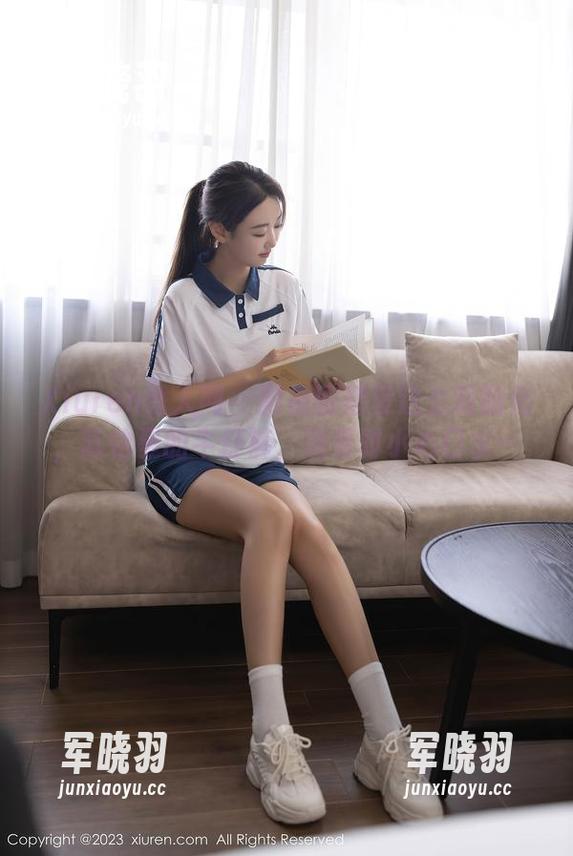 Xiuren秀人网-陈怡曼 Xiuren秀人网 - 影视剧都没这么戏剧化,陈怡曼的牛仔裤,观看时小心口水…