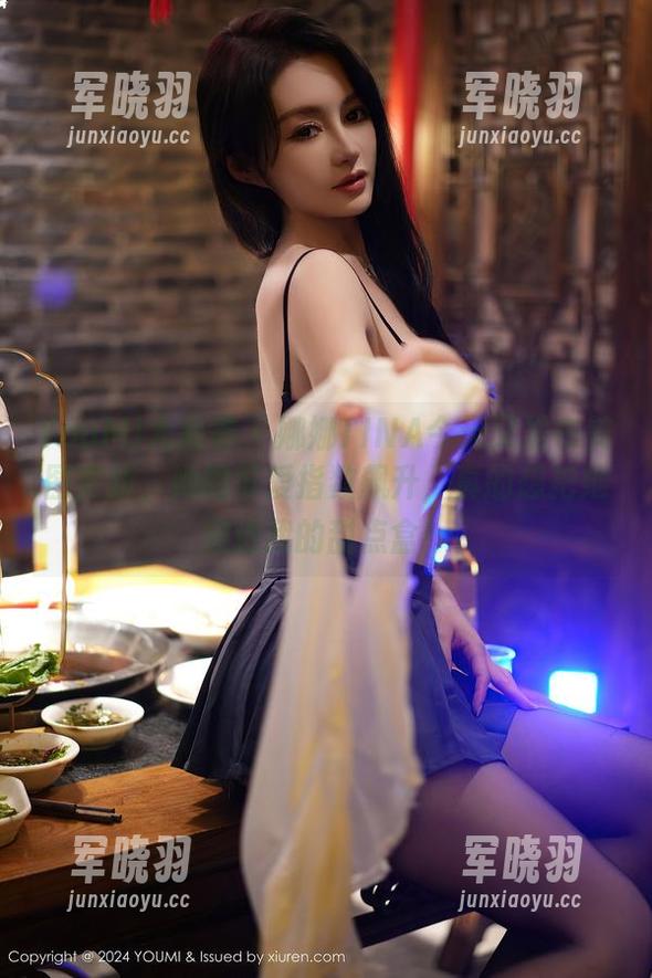 YouMi尤蜜荟-娜娜TINA YouMi尤蜜荟 - 娜娜TINA今天又发布美图更新,她的可爱指数飙升,真的想把她放进我的甜点盒!