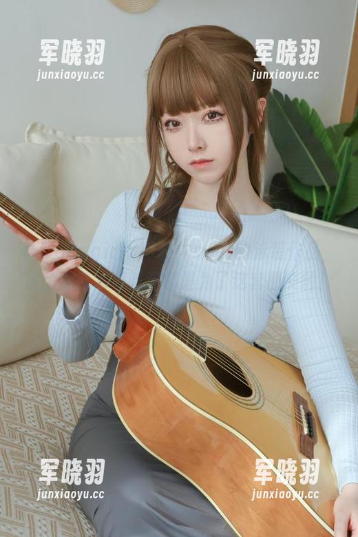 看！asagiriai(爱ちゃん)的泳装作品，没想到盐水和眼泪都是为了这套图交融！