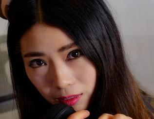 pans – 美惠子的私房写真，难道毛衣真有那么神奇的吗？