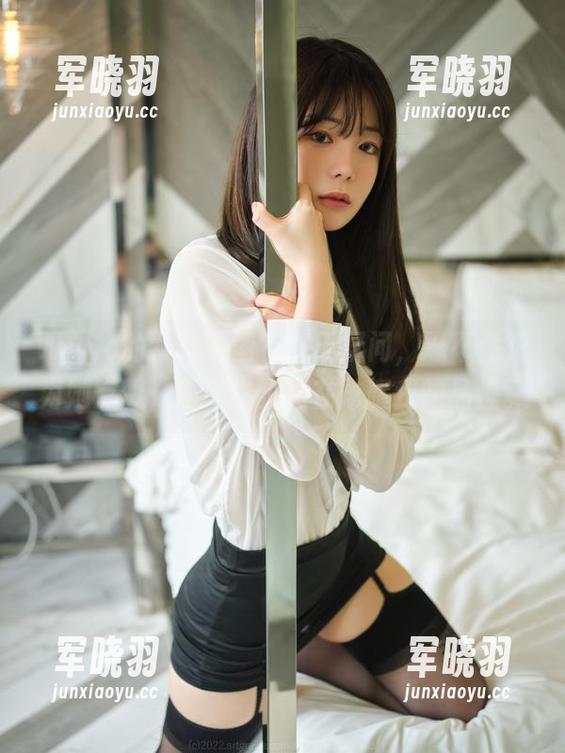 Wuyo的女孩美图？毫无疑问，忍不住想为她点赞，还感觉犹如在炫耀我的品位。