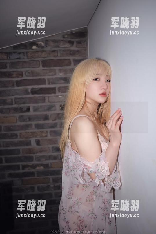 yeeun孙乐乐 yeeun孙乐乐的可爱高清写真集,适合所有挑剔的眼睛,嗨!