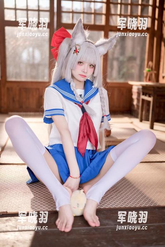九柒喵 看九柒喵的美游原图,好想也去那儿转圈圈!
