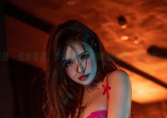 微密圈 – 最新揭晓，学姐于芷晴的校园搭配，跟风每一幕！