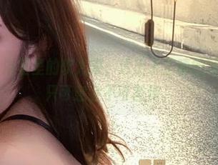 微密圈 – 浴室里的软光束，透出于芷晴的写真原图，只可意会不可言传。