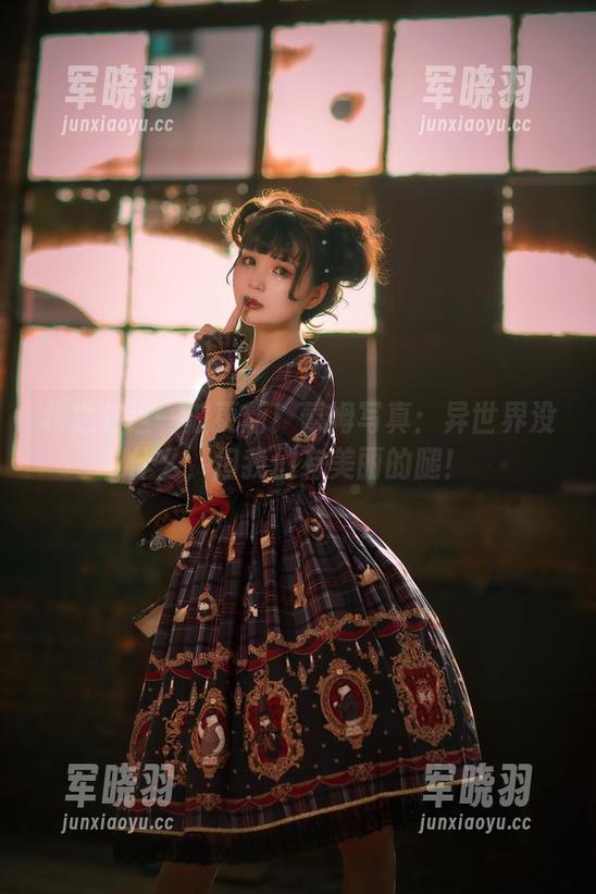北之北这一波更新！蕾姆写真：异世界没什么，但我们有美丽的腿！