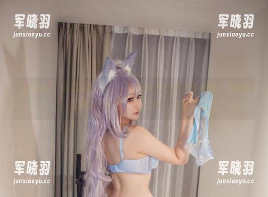 咔喵KANEKO 不可思议!咔喵KANEKO最新晒出白旗袍镇海照,难道这就是传说中的“度假风”变身?