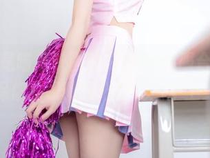 看！这是喵糖映画的高清OL制服合集，确保你的眼睛和心都在热炉上！