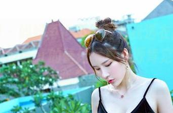 嗲囡囡 – 妈妈再也不用担心我选衣服，夏笑笑Summer的蕾丝写真资源肯定不会让我失望。
