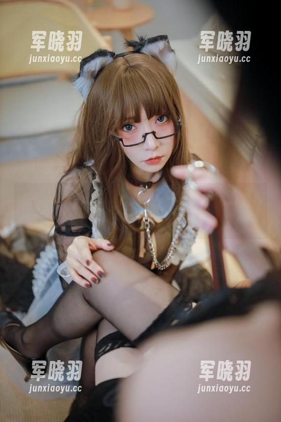 小泉学姐吖 小泉学姐吖黑白cos只有最新的美,没有其它,但就是这么吸引人。