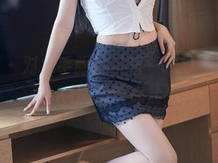尤蜜荟 – 对水手服的‘第一印象’：宋KiKi图集带点盐