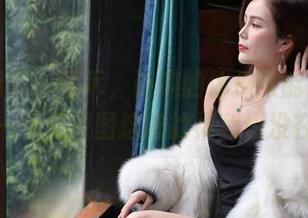 异思趣向 – 乖乖，诗琪的体操服能把人看傻——免费原图这样的福利也没在怕的