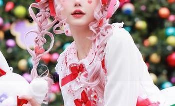 开放彩芸_Nebula的作品集，还是那熟悉的美奈子影子。