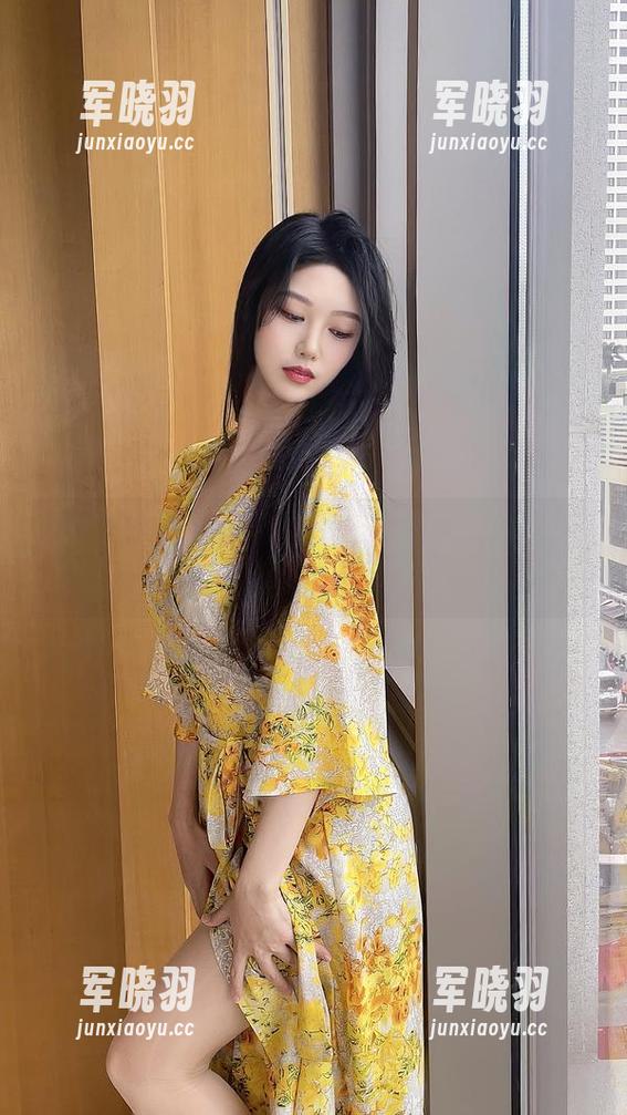 能不能不把抖娘利世的御姐写真拍得那么高清，太吸引了吧！