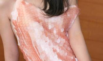 推女神 – 今天的主题就是：佟蔓和她的红裙，一张图片就可以勾魂！