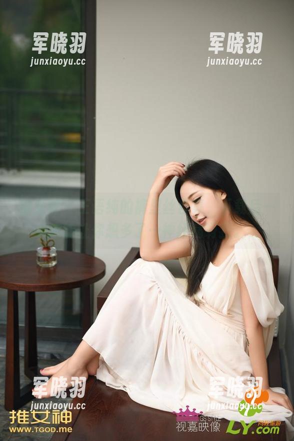 推女神 - 王语纯的裤里丝合集，下载后一定能让你想多了…神经病啊我。