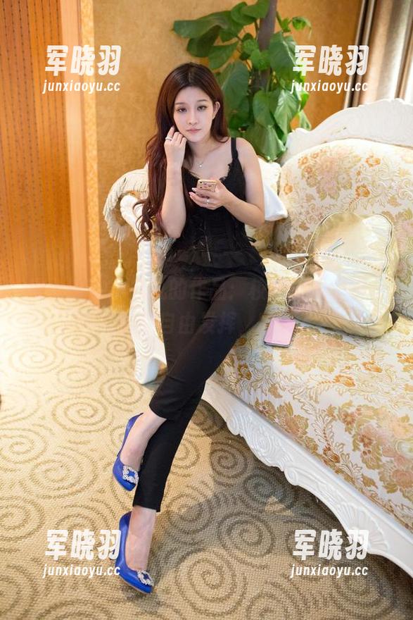 推女郎-小九九 推女郎 - 小九九的作品:校园艺术大赛,结果自由发挥,哈哈