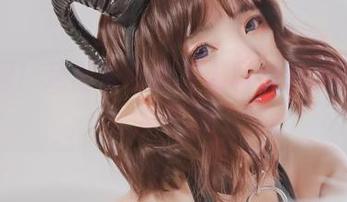 别眨眼！是青水带你进入科技魅魔的cos后花园