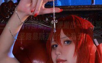 桜满三时的福利图集，随便搬出一件礼服都能在圣路易斯惹出个大乱子！