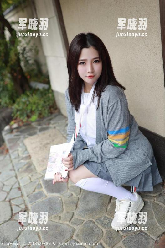 模范学院-徐微微mia 模范学院 - 白裙轻舞,徐微微mia:这才是真正的“裙”势力写真!
