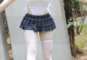 模范学院 – 白茹雪的作品集，更新中，剧情琐事太掉价了吧！