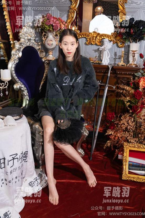 甜予摄影-澜澜 甜予摄影 - 涨姿势了,澜澜的福利看板鞋的另类美!