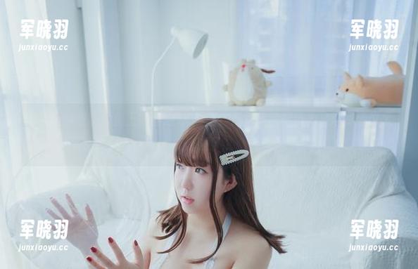 谁能拒绝甜糖大魔王的普通JK美图？反正我没抵抗力，这资源也太诱人了...