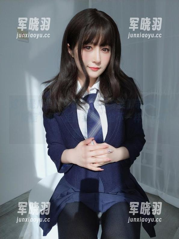 这不是广告！白银81的全套美脚带你领略“新腿”和“走路姿势”的不一样，下载就对了！