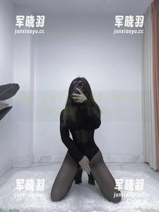 微密圈 - 在这个空姐图册里，禅雨儿Lynne教你如何“飞”得优雅