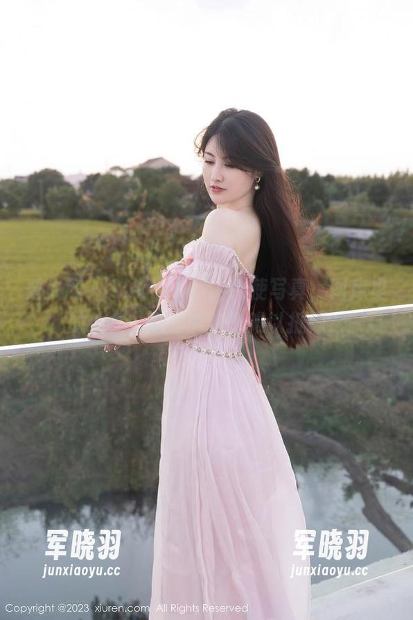 秀人网-Suki_baby 秀人网 - Suki_baby天使写真,图库里的仙女,怎么能这么难以抵挡?