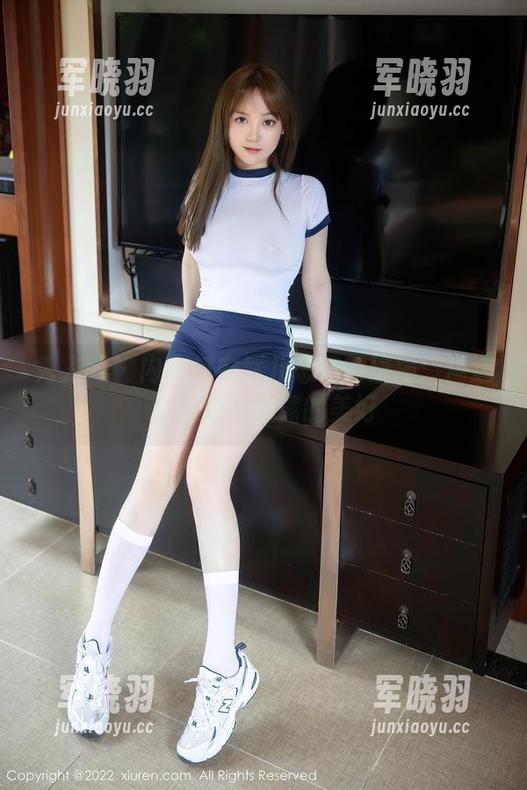 秀人网-安然儿 秀人网 - 内衣与安然儿思绪的碰撞:精选,随意间流露的美好
