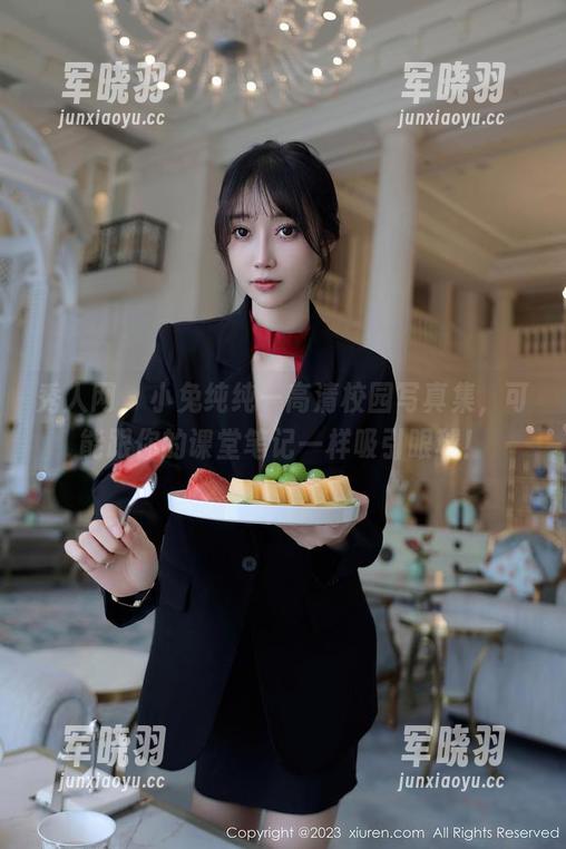 秀人网-小兔纯纯 秀人网 - 小兔纯纯—高清校园写真集,可能跟你的课堂笔记一样吸引眼球!