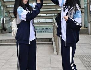 秀人网 – 当林文文碰上定制写真，女孩的日常就是这般魔性