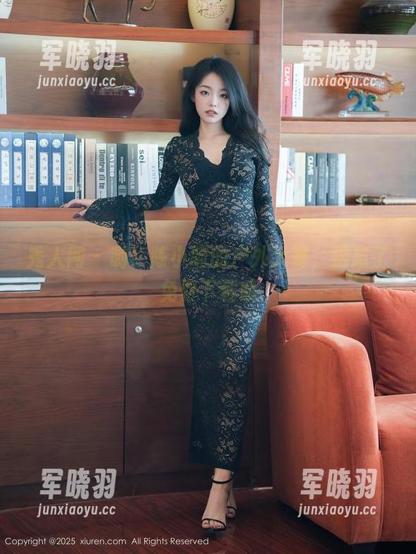 秀人网 - 哟！陈小喵的户外大赛，别忘了免费下载哦
