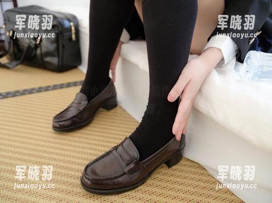 紧急企划 - 看完小奶糕Milky的作品，又觉得JK制服可以这么撩。