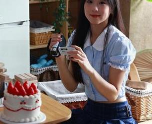 绮梦摄影 – 小艺黑丝写真，认真看会吓一跳，但不收费，你信不信？