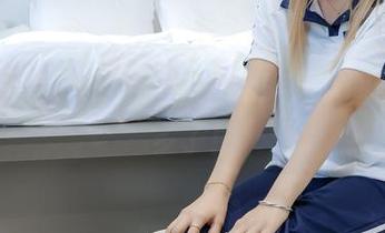 绮梦摄影 – 幼幼的私拍女仆，原图让人想多了！