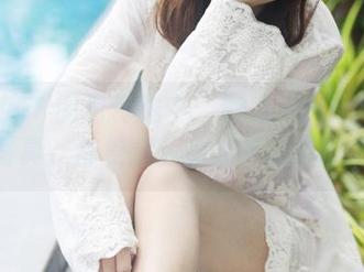 美媛馆 – 图包传送中：糯美子Mini秘书制服写真，都是重新定义职场风的时刻！